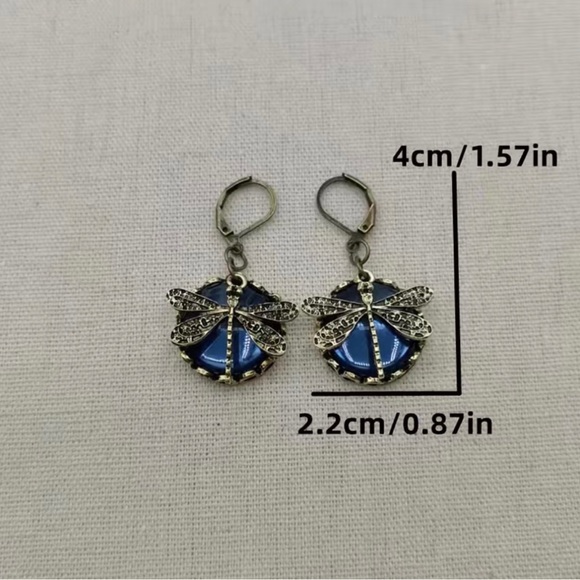 Dragonfly earrings - Picture 3 of 3